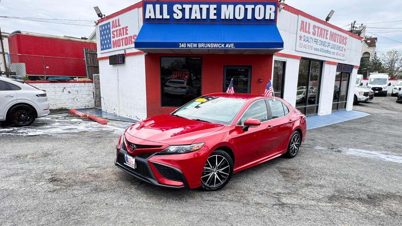 Toyota Camry SE Auto (Natl) 2023