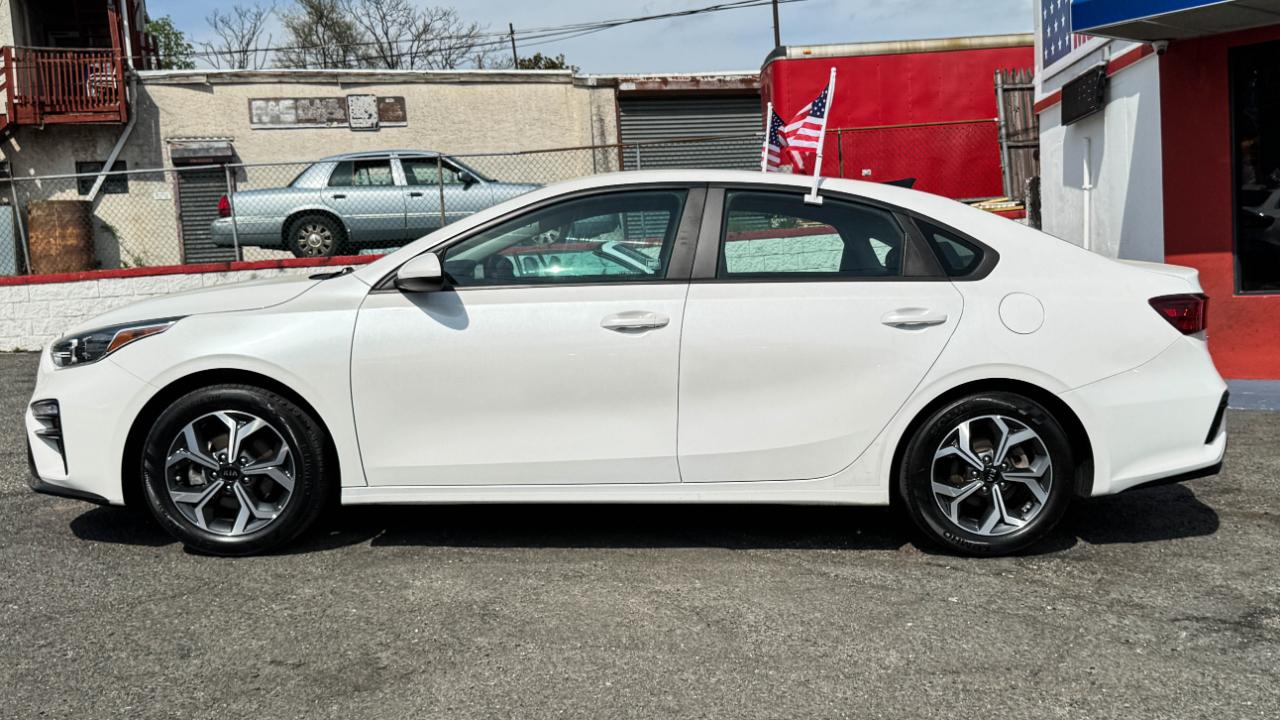 Kia Forte LXS IVT 2021