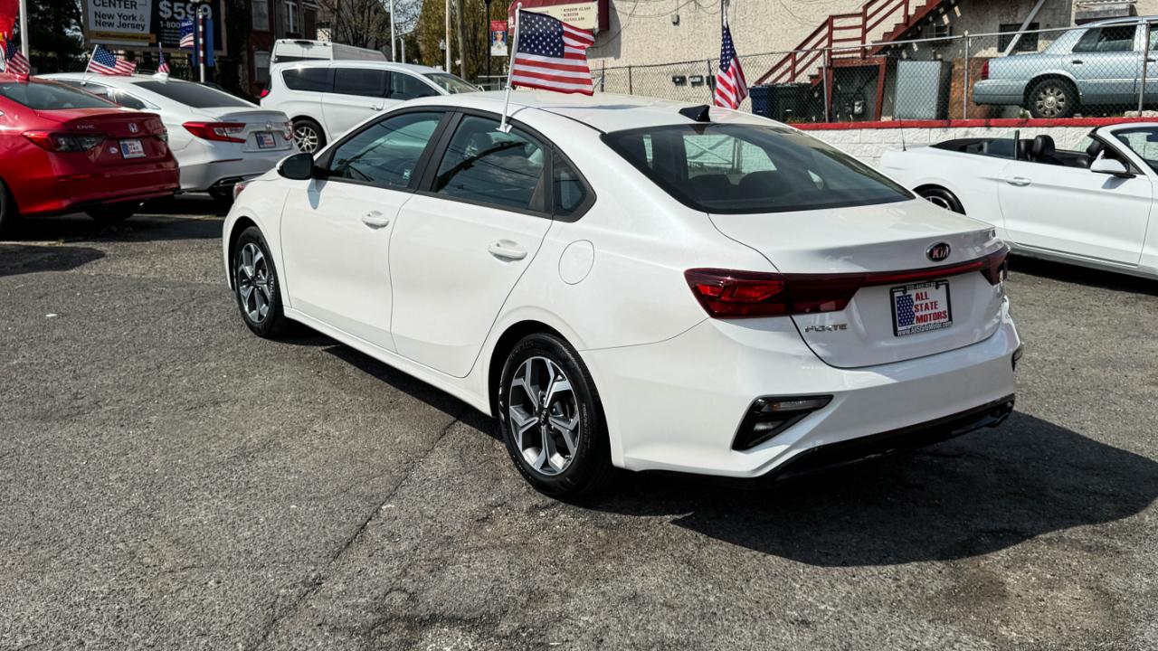 Kia Forte LXS IVT 2021