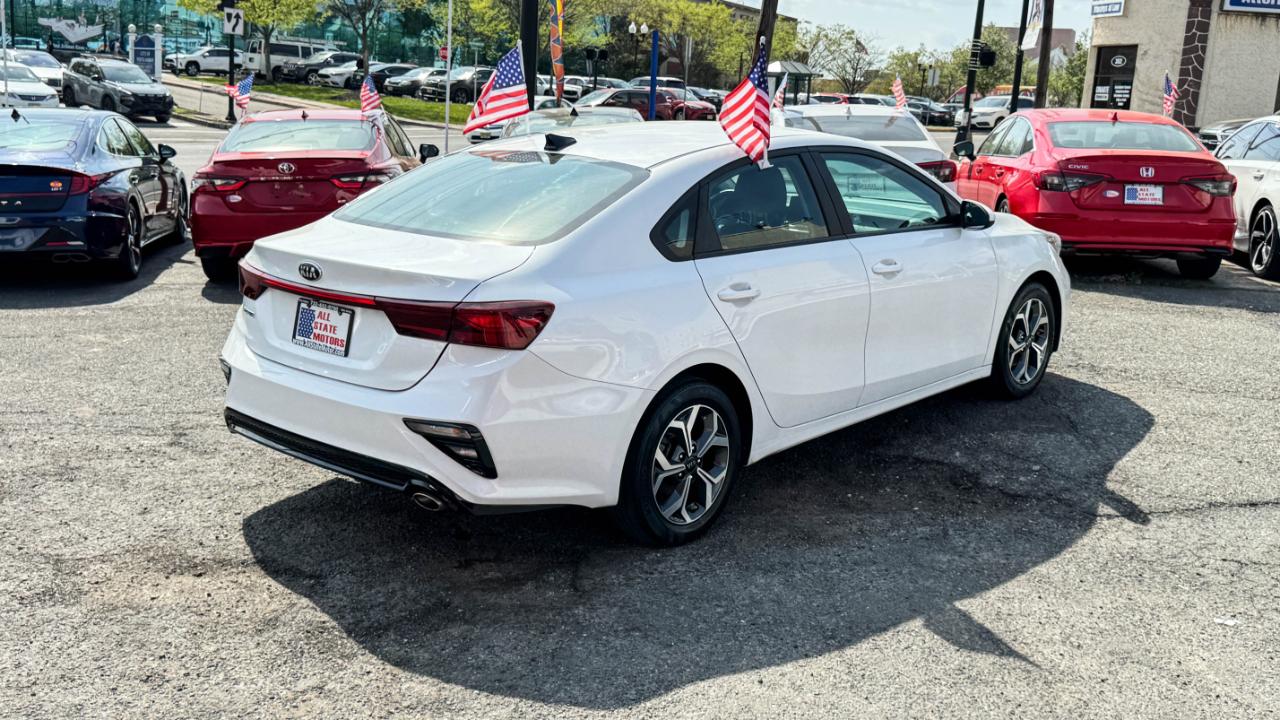 Kia Forte LXS IVT 2021