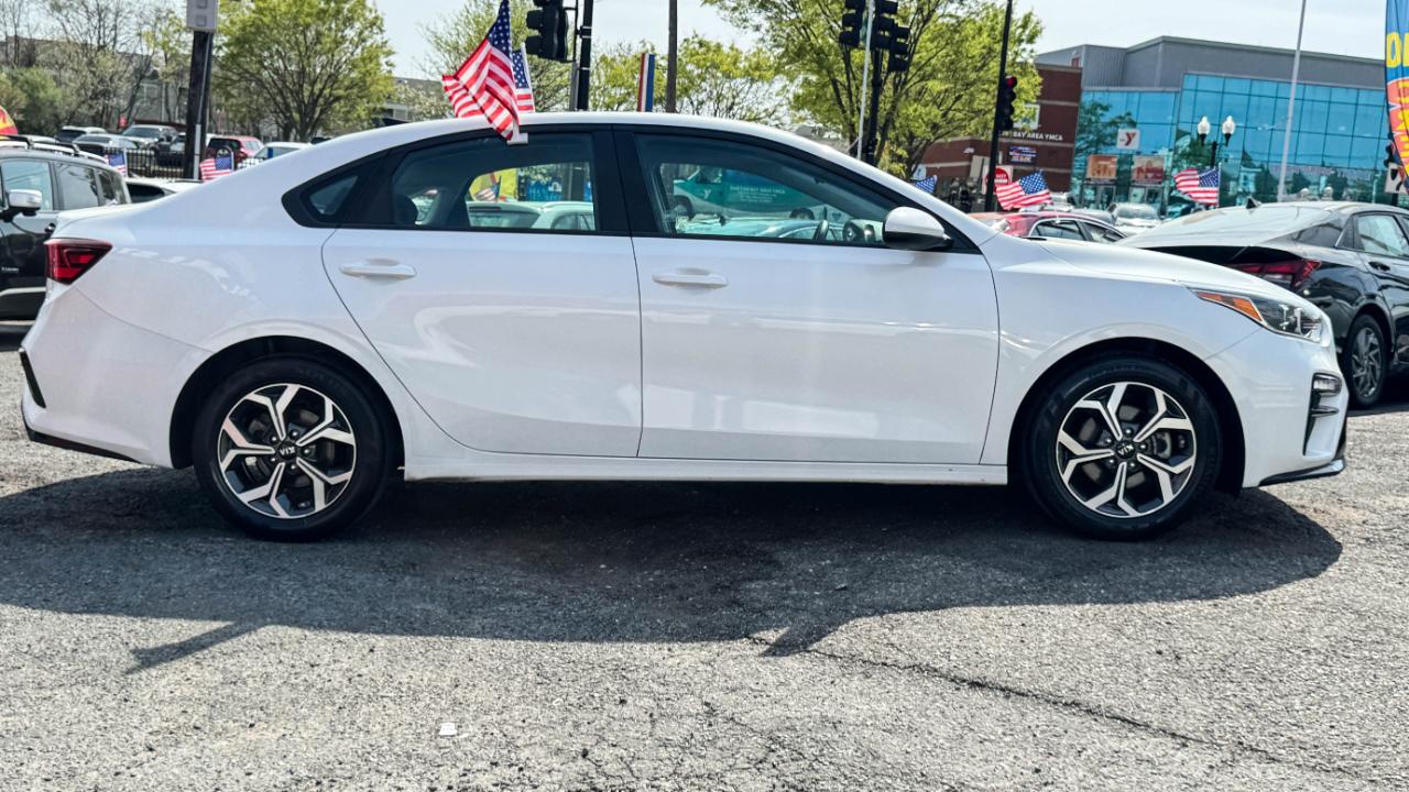 Kia Forte LXS IVT 2021