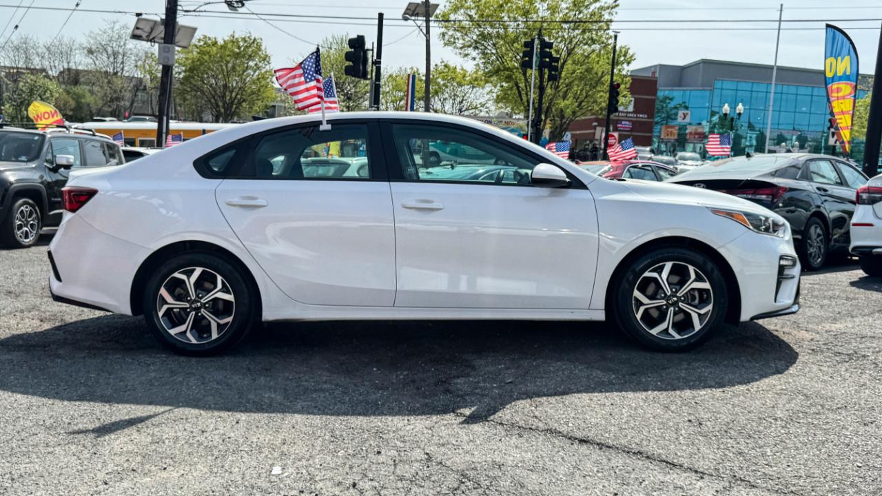 Kia Forte LXS IVT 2021