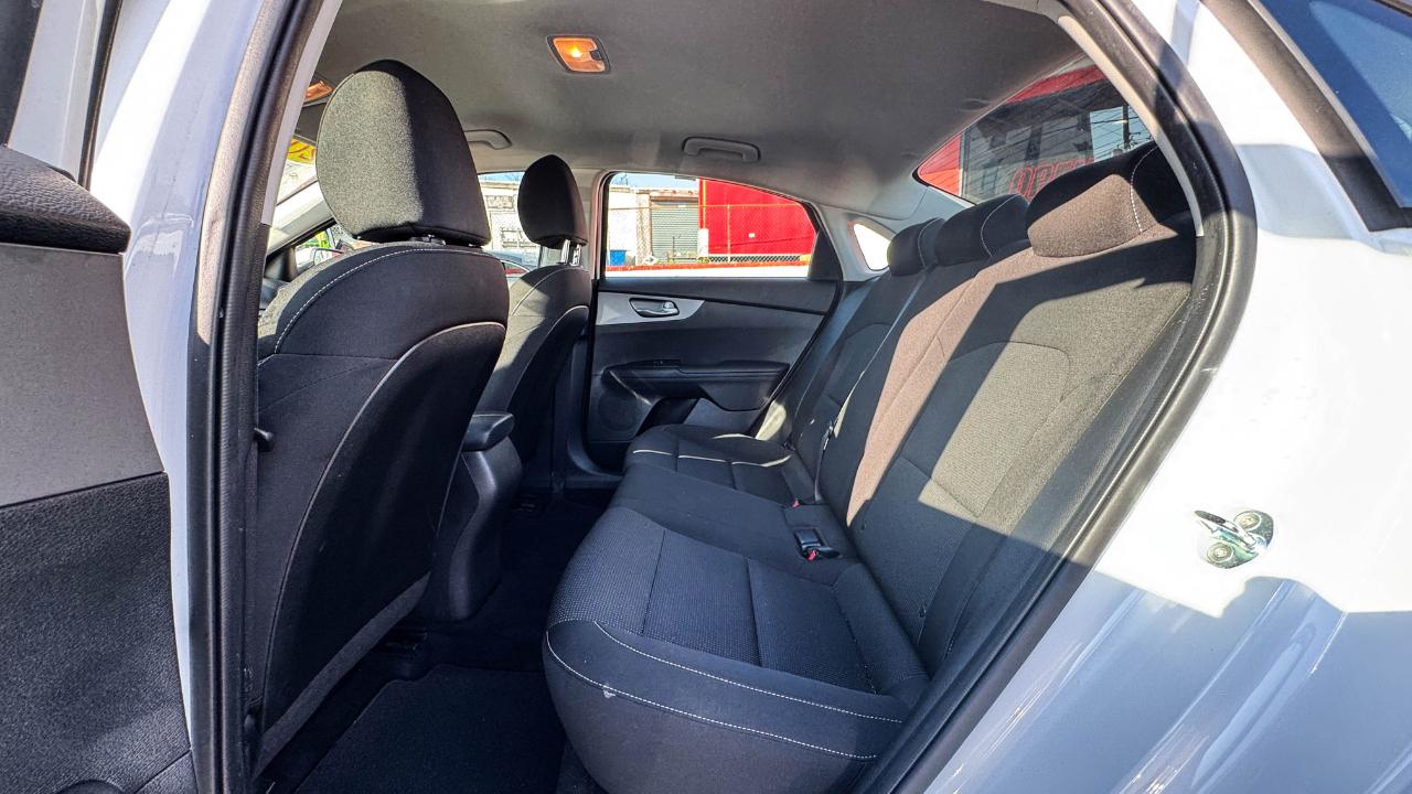 Kia Forte LXS IVT 2021