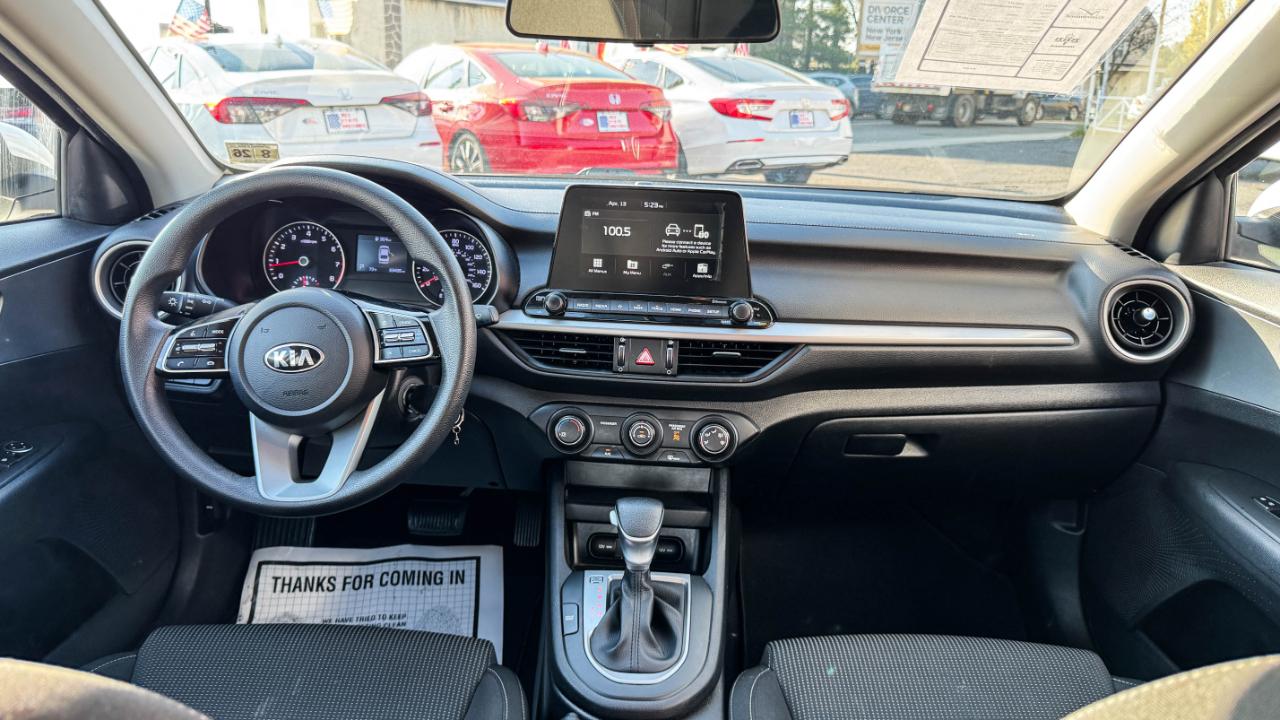 Kia Forte LXS IVT 2021