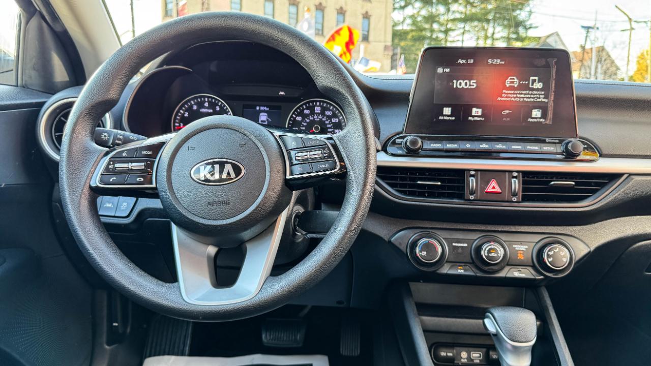 Kia Forte LXS IVT 2021