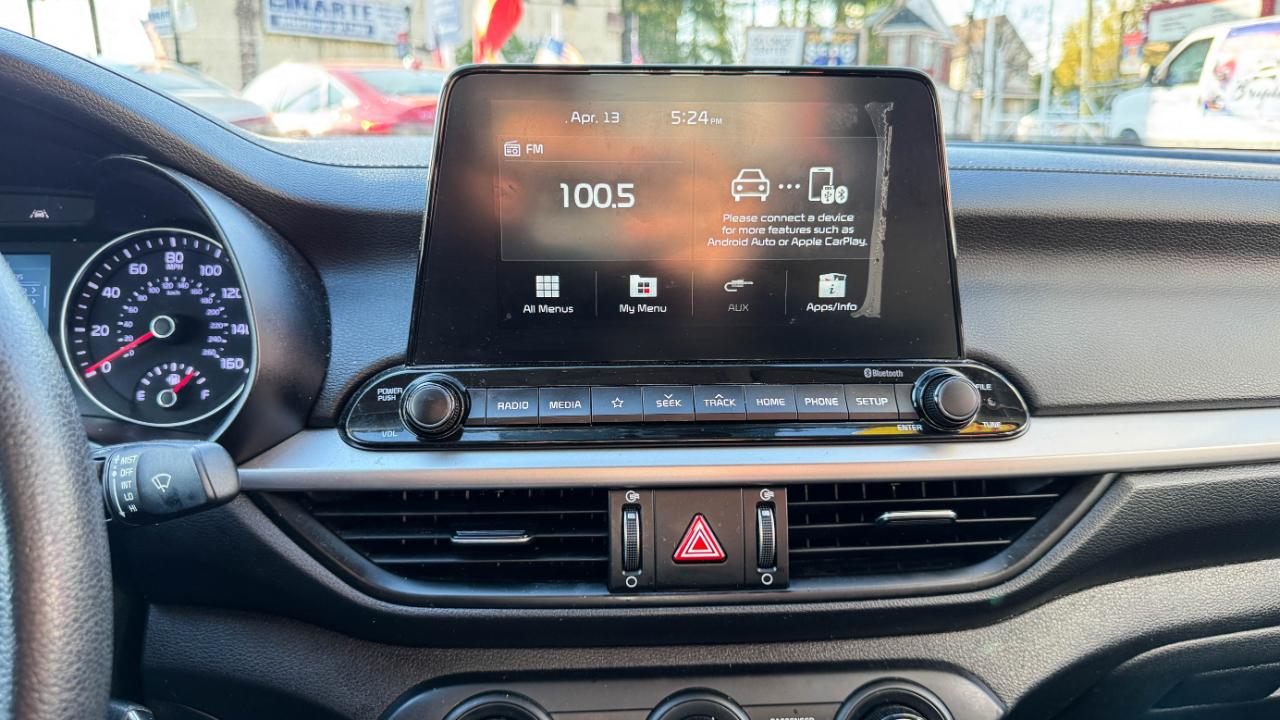 Kia Forte LXS IVT 2021