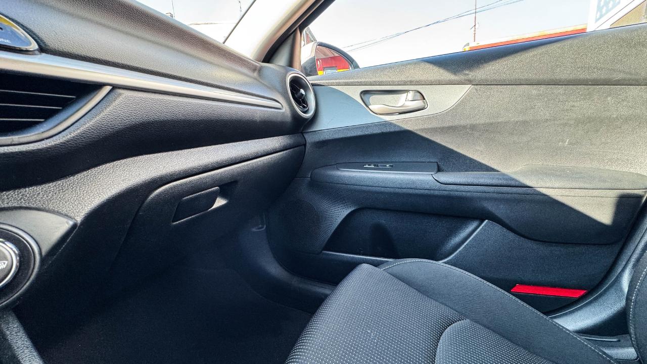 Kia Forte LXS IVT 2021