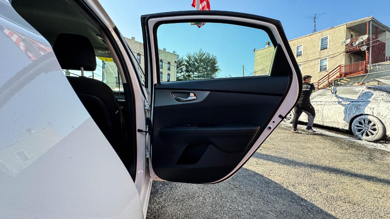 Kia Forte LXS IVT 2021