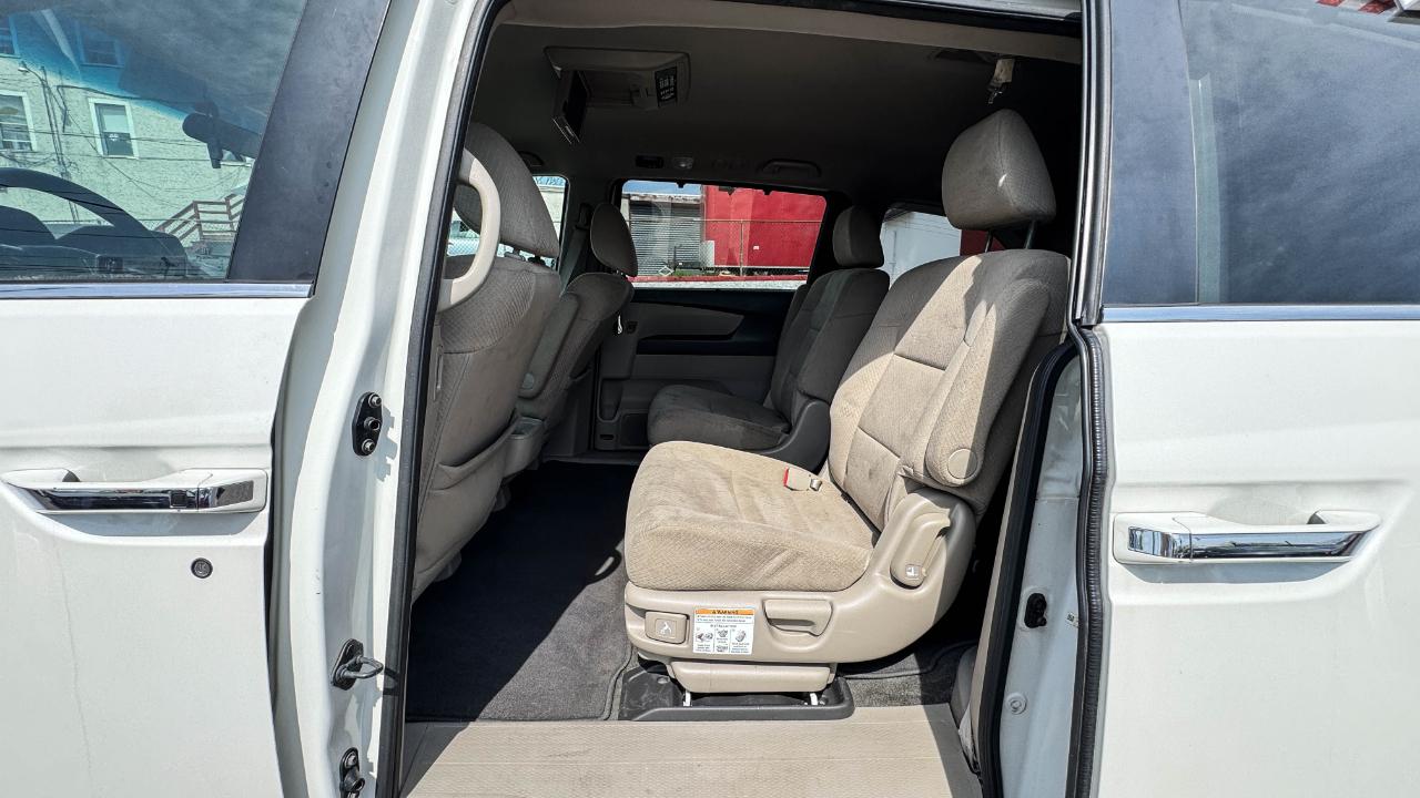 Honda Odyssey 5dr SE 2016