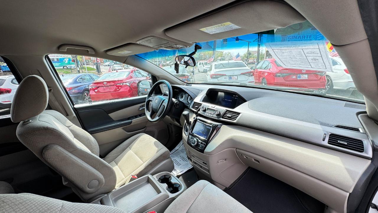 Honda Odyssey 5dr SE 2016