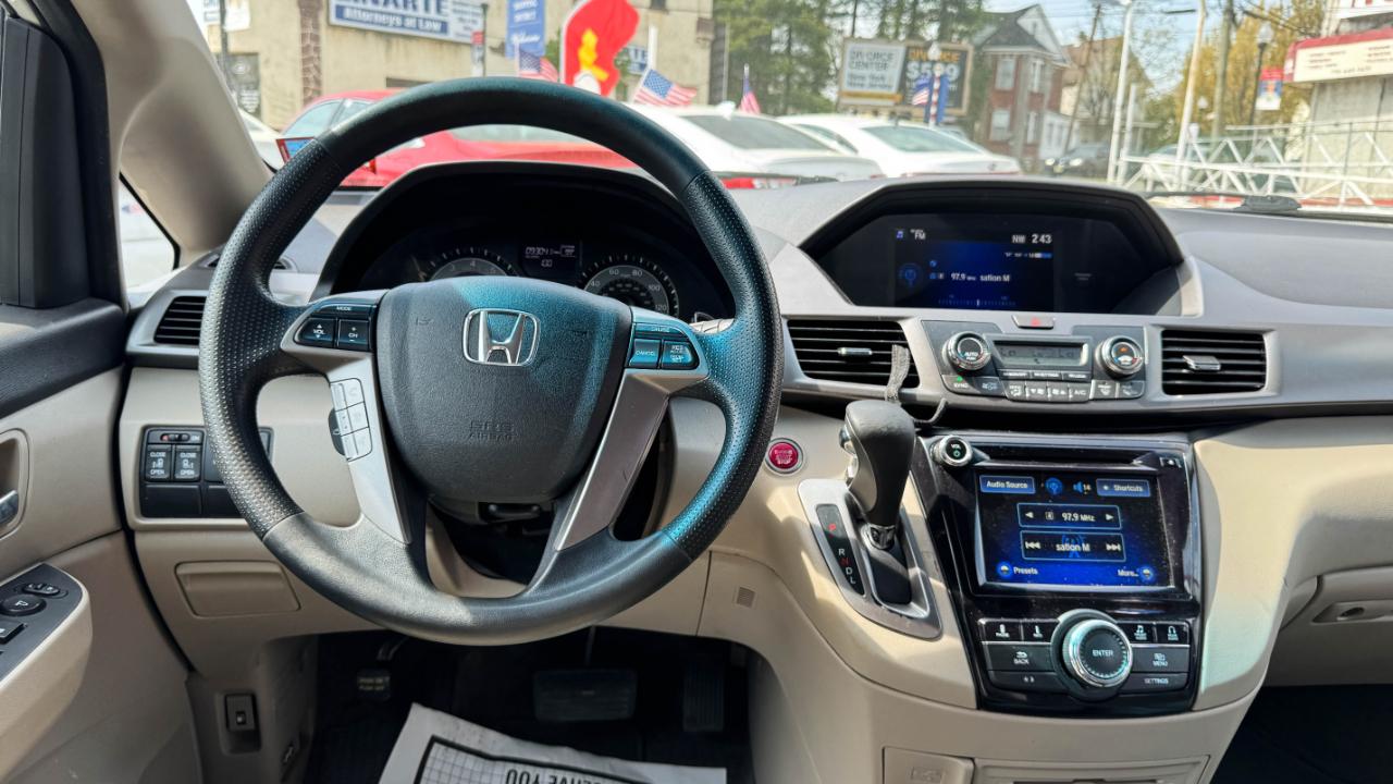 Honda Odyssey 5dr SE 2016