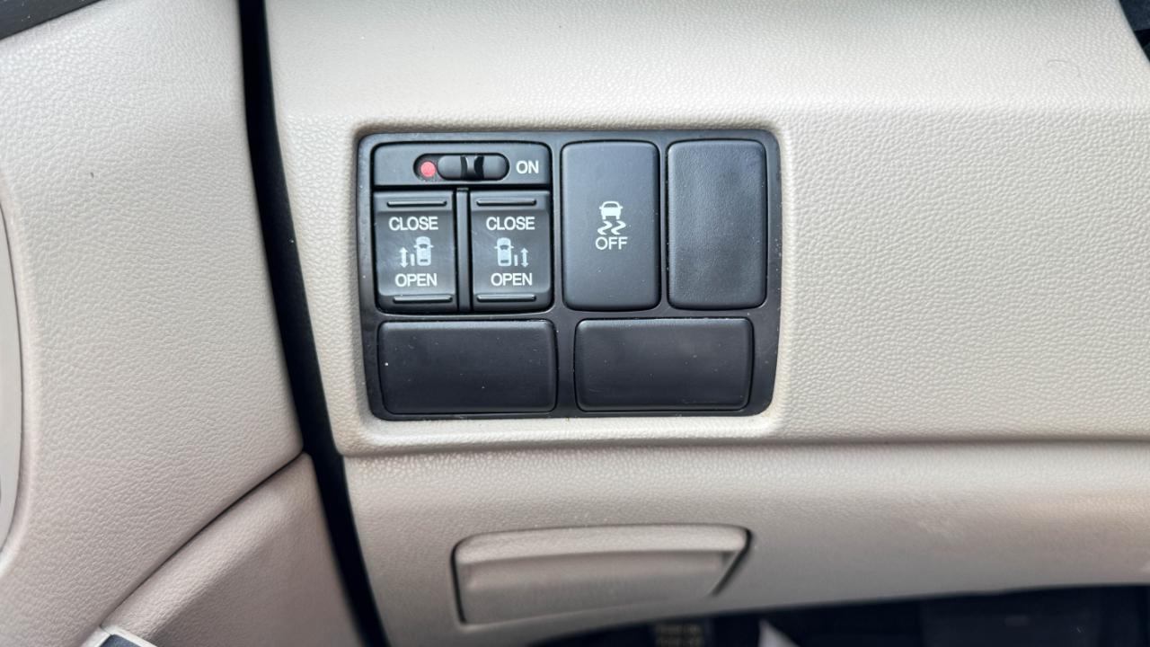 Honda Odyssey 5dr SE 2016