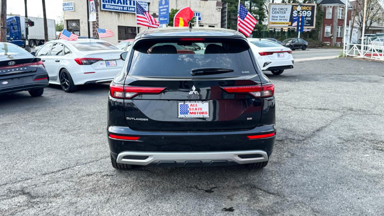 Mitsubishi Outlander SE S-AWC 2024