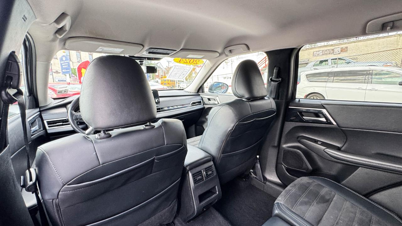 Mitsubishi Outlander SE S-AWC 2024