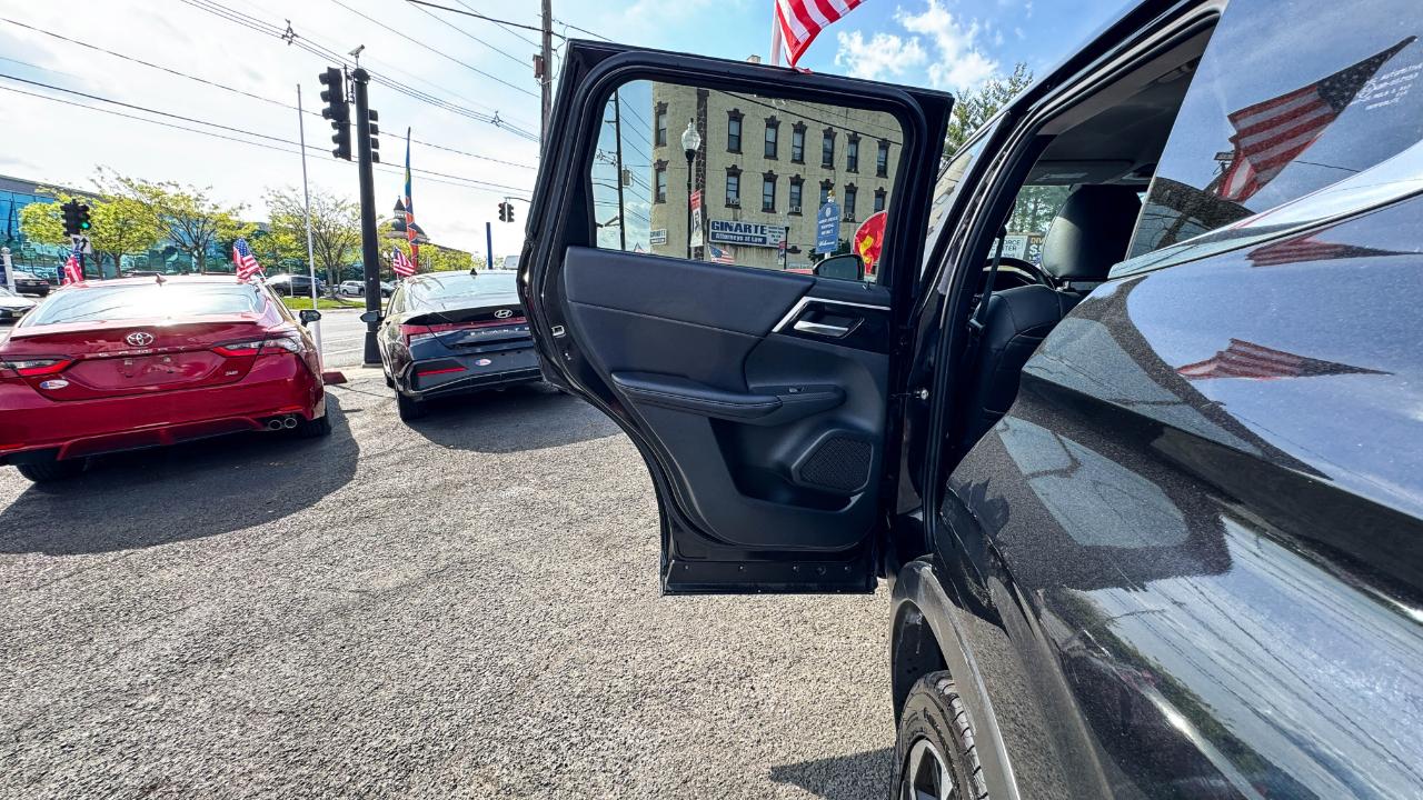 Mitsubishi Outlander SE S-AWC 2024