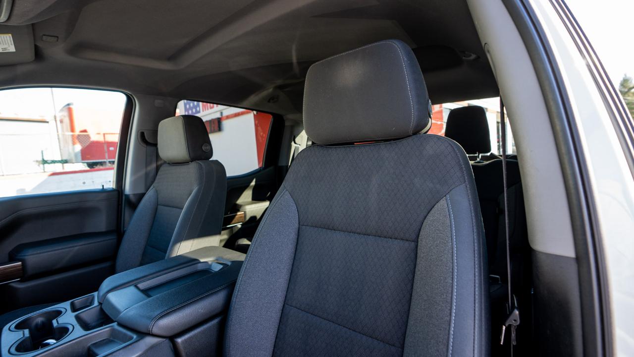 Chevrolet Silverado 1500 4WD Crew Cab 147" RST 2019