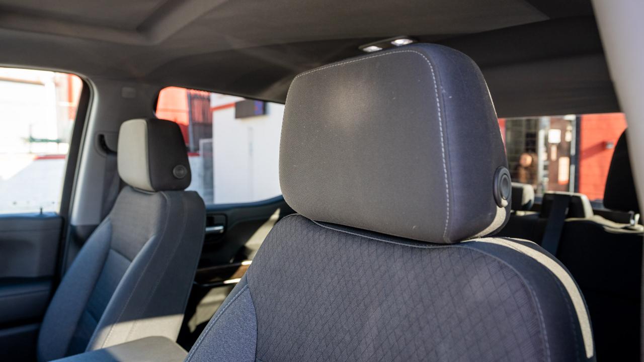 Chevrolet Silverado 1500 4WD Crew Cab 147" RST 2019