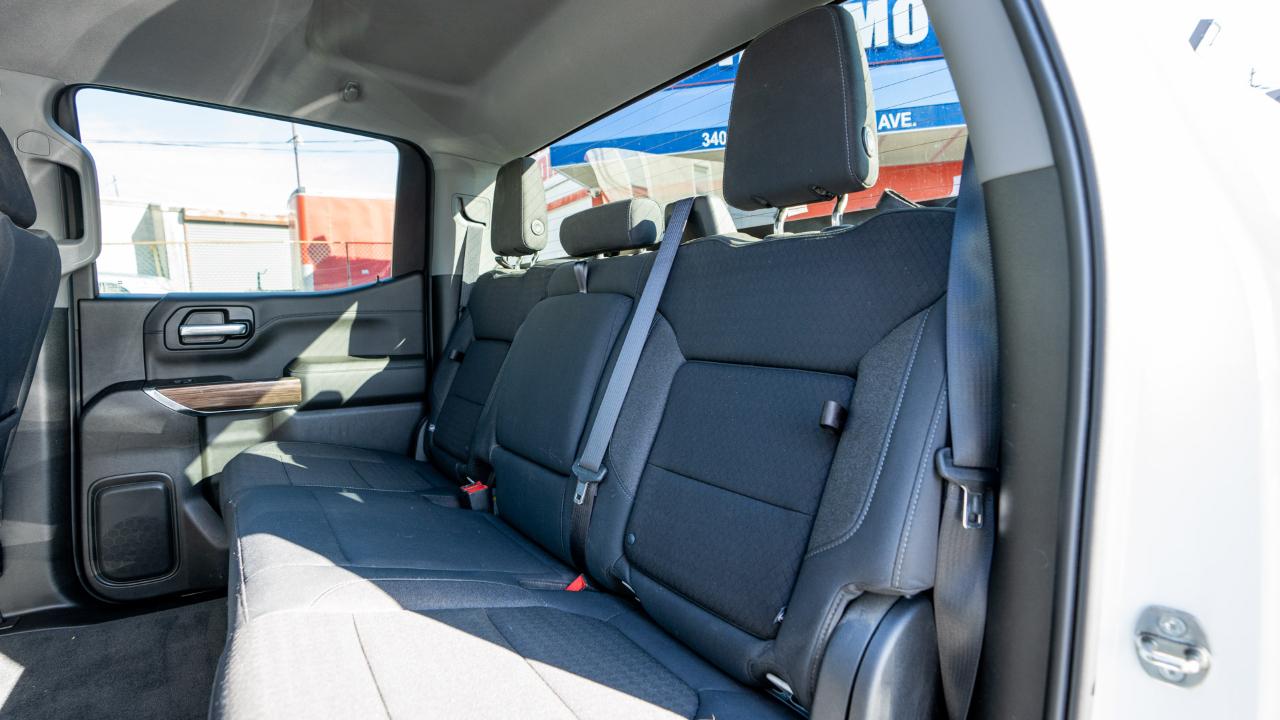 Chevrolet Silverado 1500 4WD Crew Cab 147" RST 2019