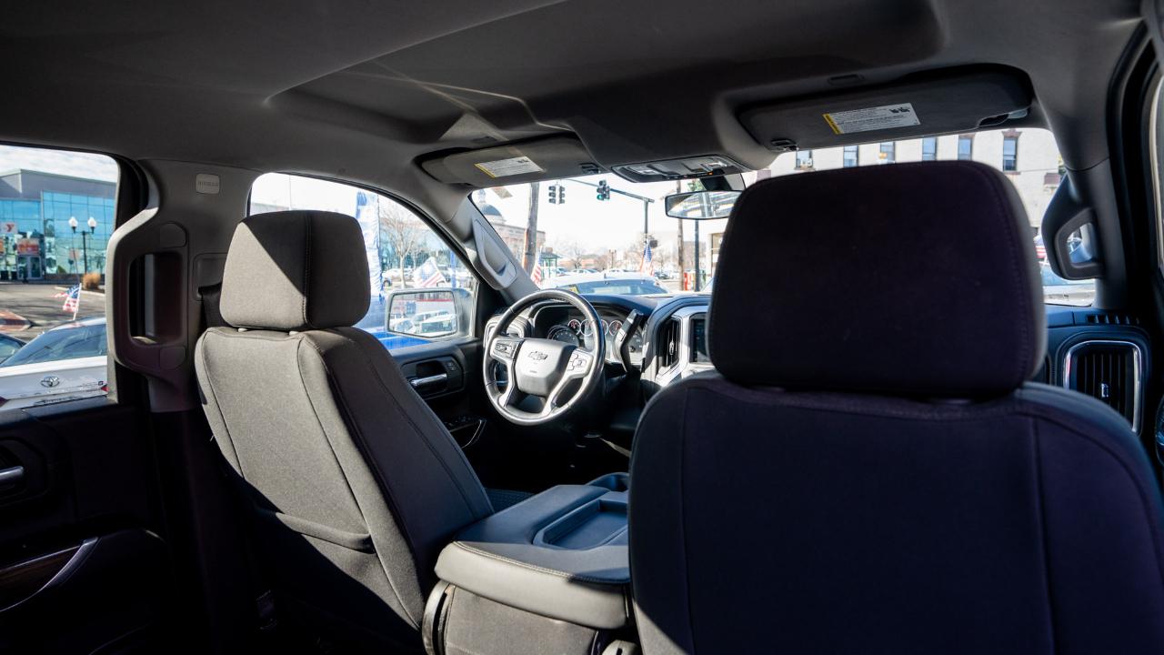 Chevrolet Silverado 1500 4WD Crew Cab 147" RST 2019