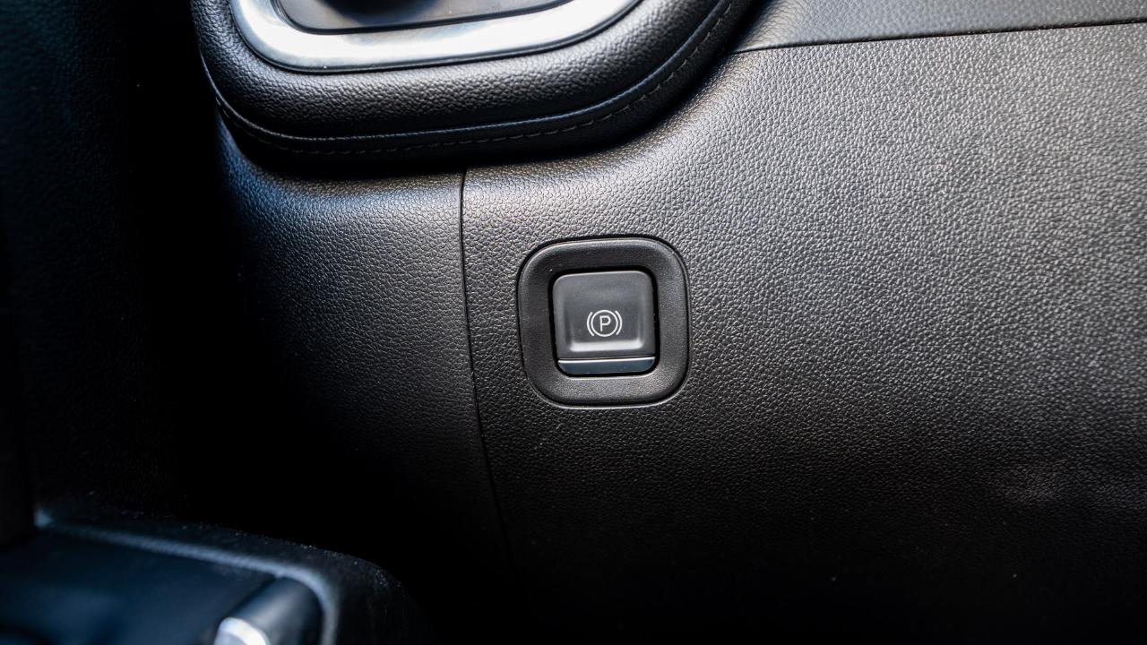 Chevrolet Silverado 1500 4WD Crew Cab 147" RST 2019