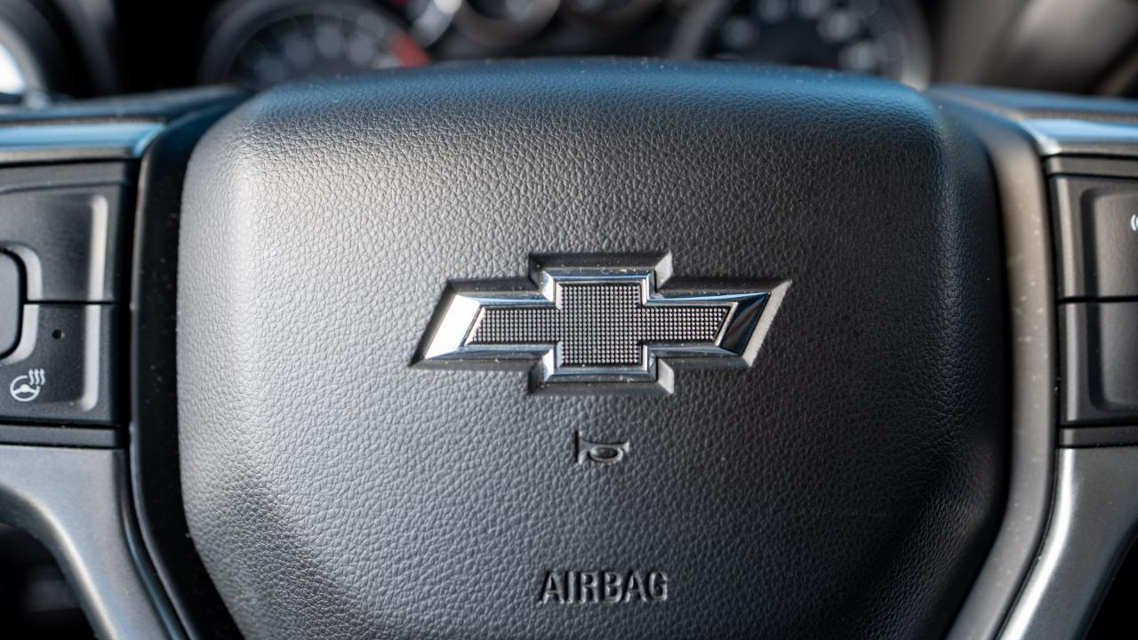 Chevrolet Silverado 1500 4WD Crew Cab 147" RST 2019