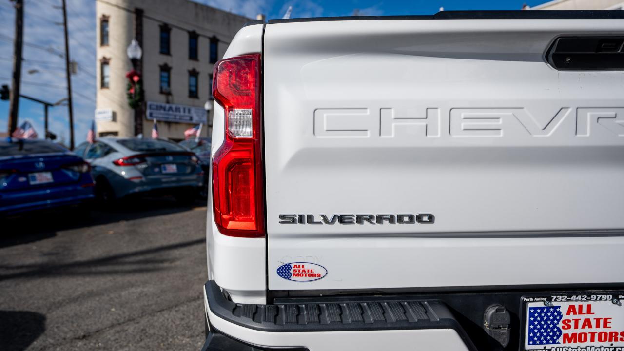 Chevrolet Silverado 1500 4WD Crew Cab 147" RST 2019