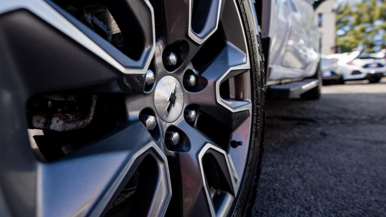 Chevrolet Silverado 1500 4WD Crew Cab 147" RST 2019