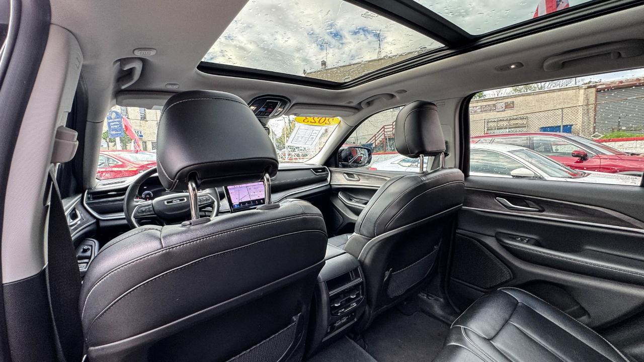 Jeep Grand Cherokee Limited 4x4 2023