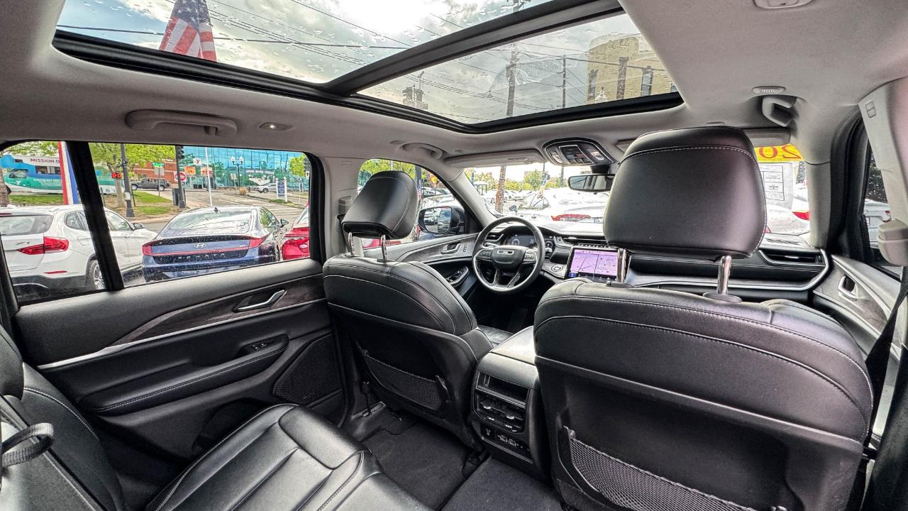 Jeep Grand Cherokee Limited 4x4 2023