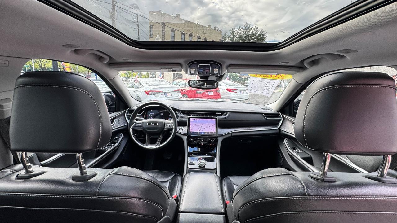 Jeep Grand Cherokee Limited 4x4 2023