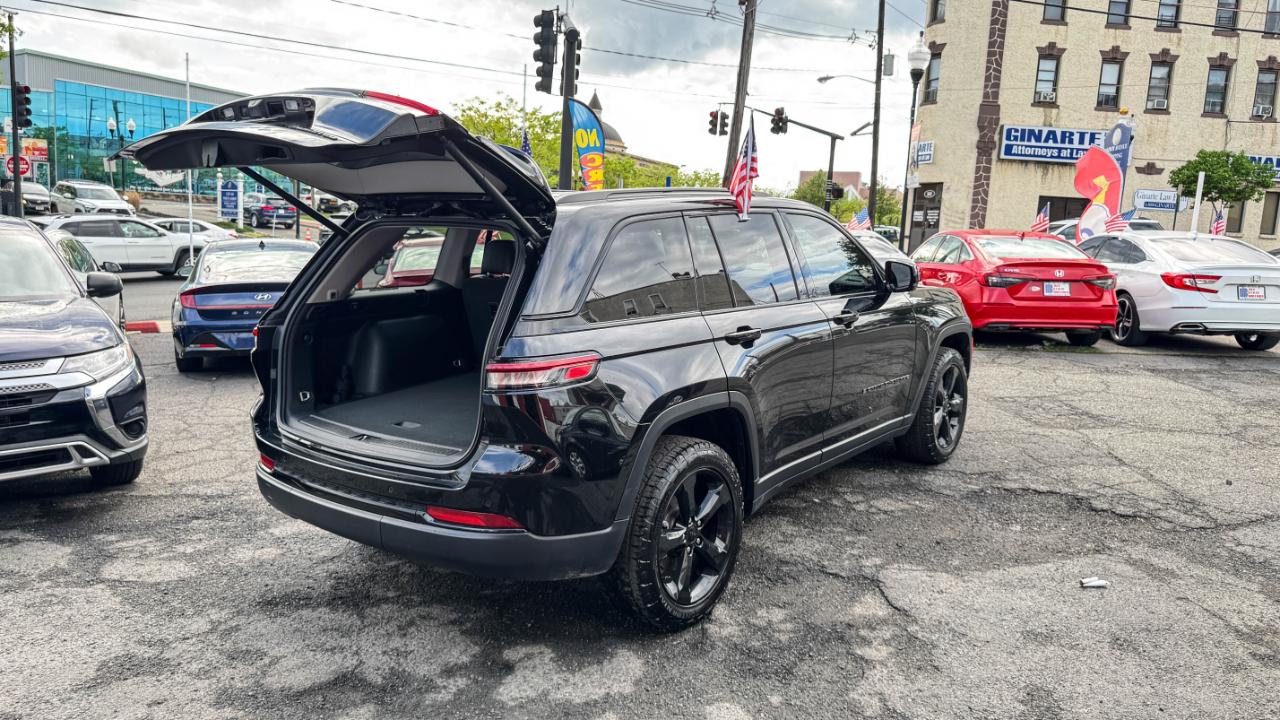 Jeep Grand Cherokee Limited 4x4 2023