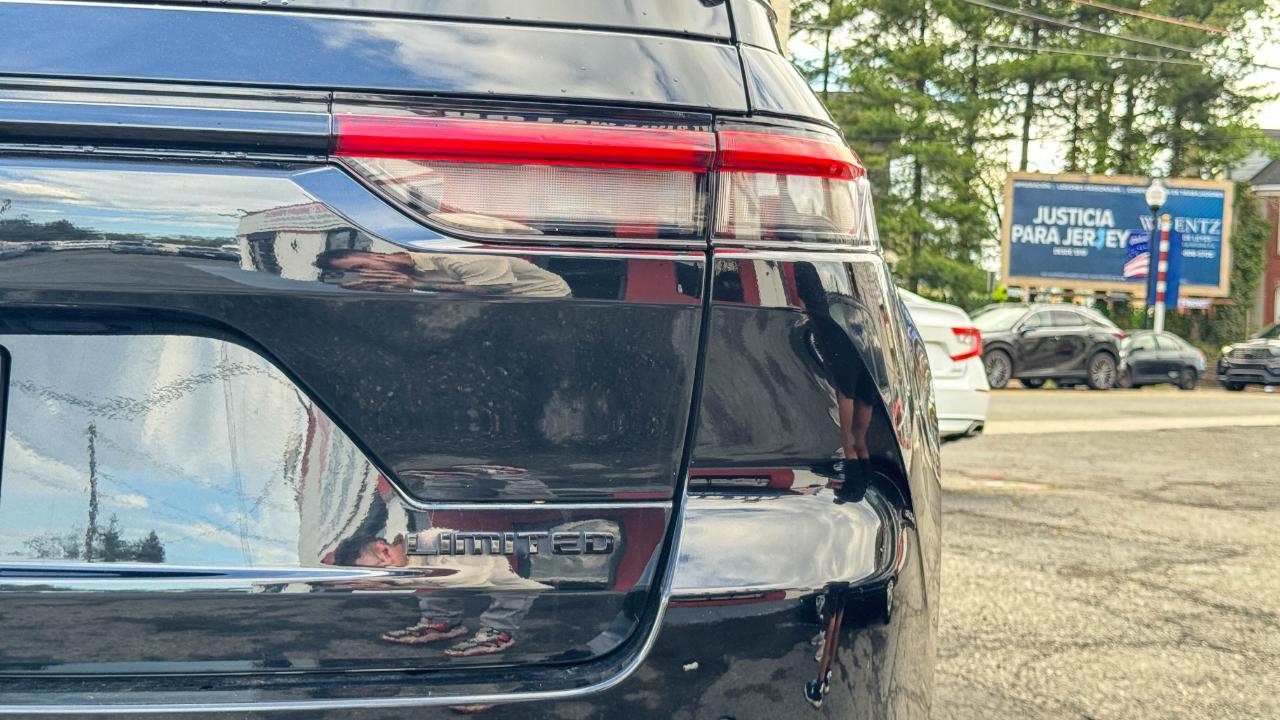 Jeep Grand Cherokee Limited 4x4 2023