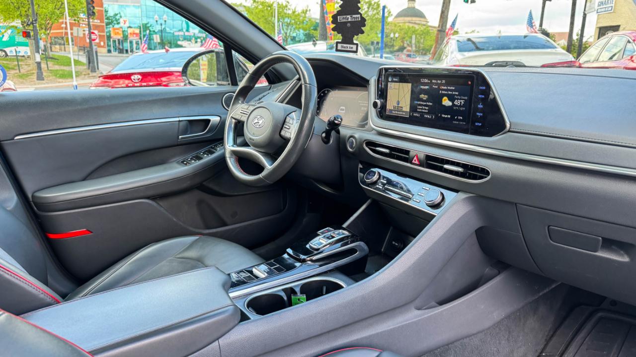Hyundai Sonata SEL Plus 1.6T 2021