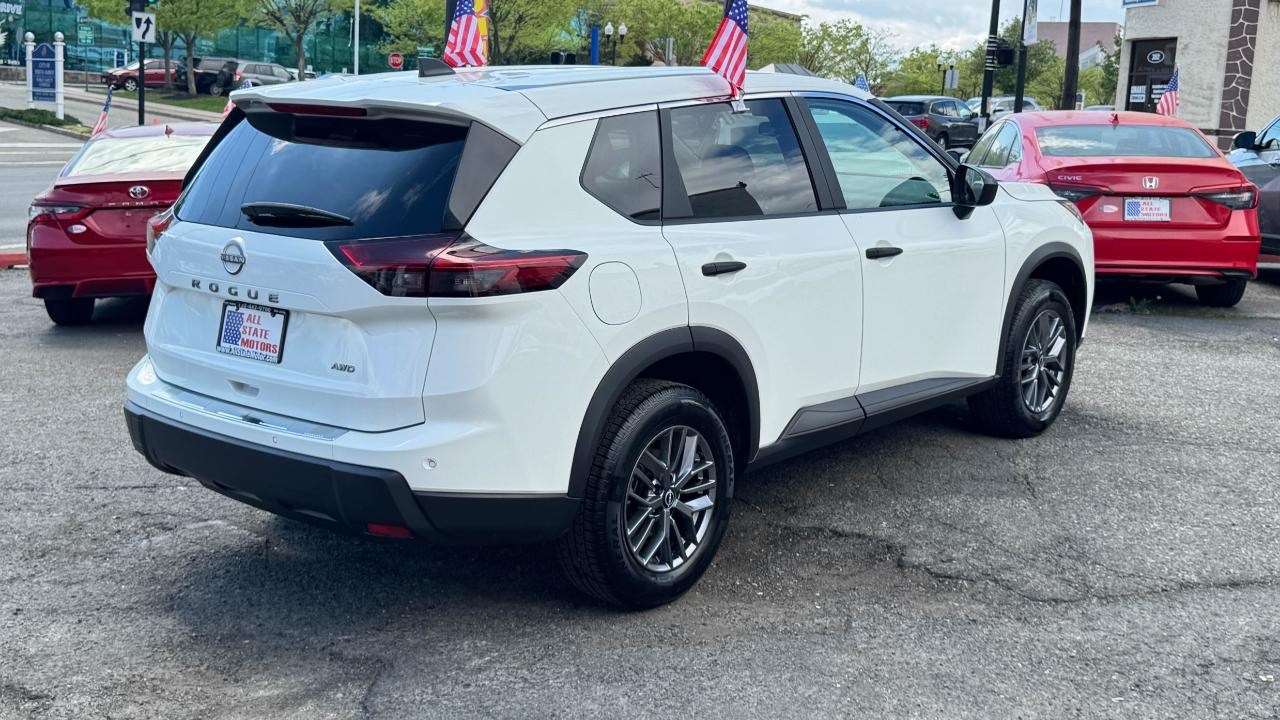 Nissan Rogue AWD S 2024