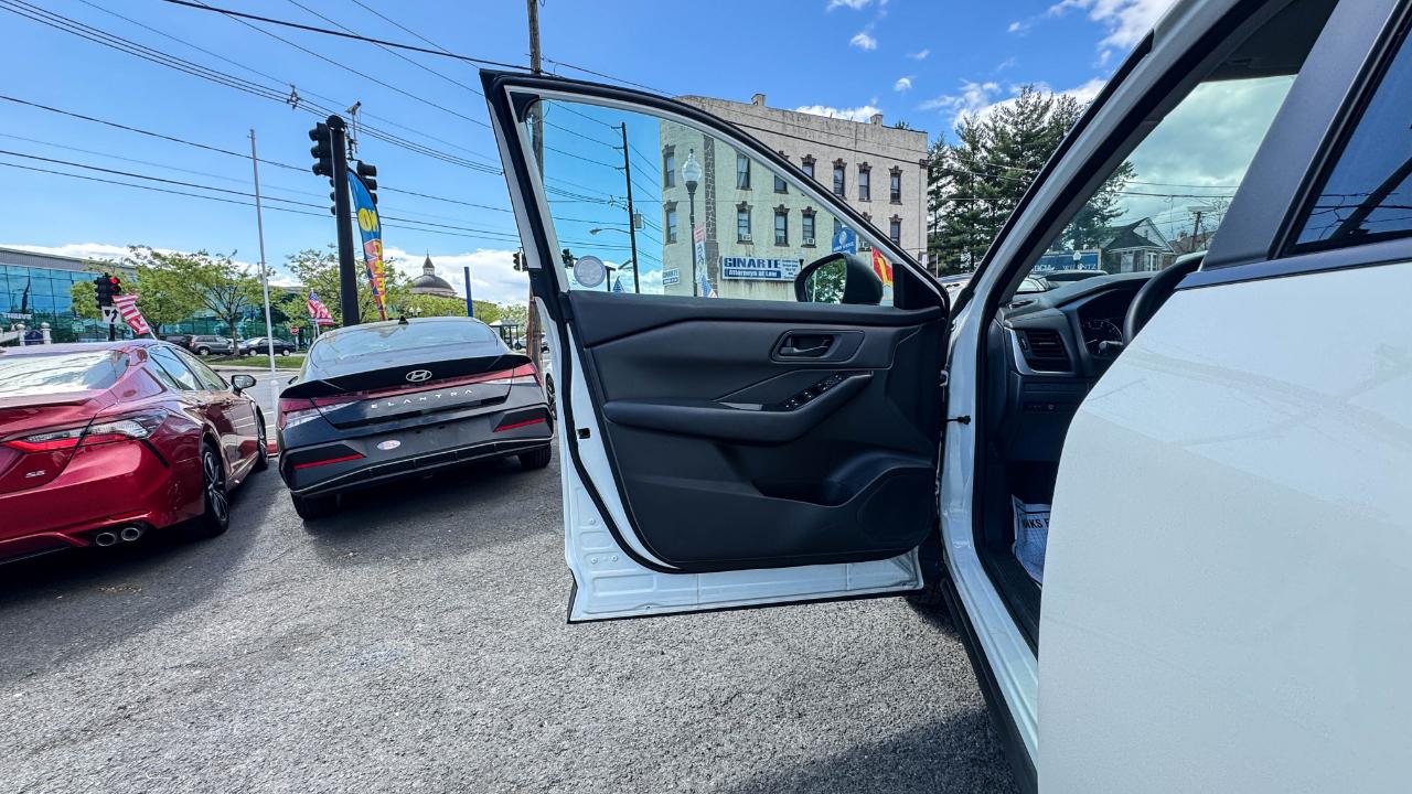 Nissan Rogue AWD S 2024