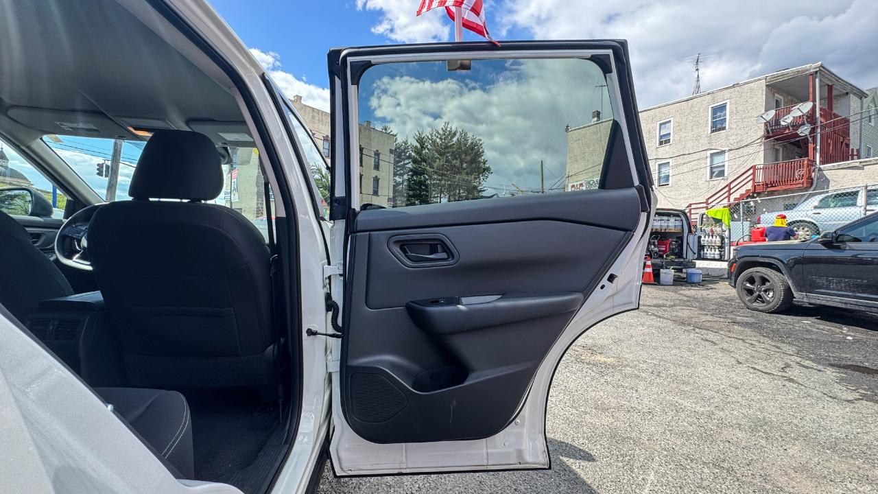 Nissan Rogue AWD S 2024