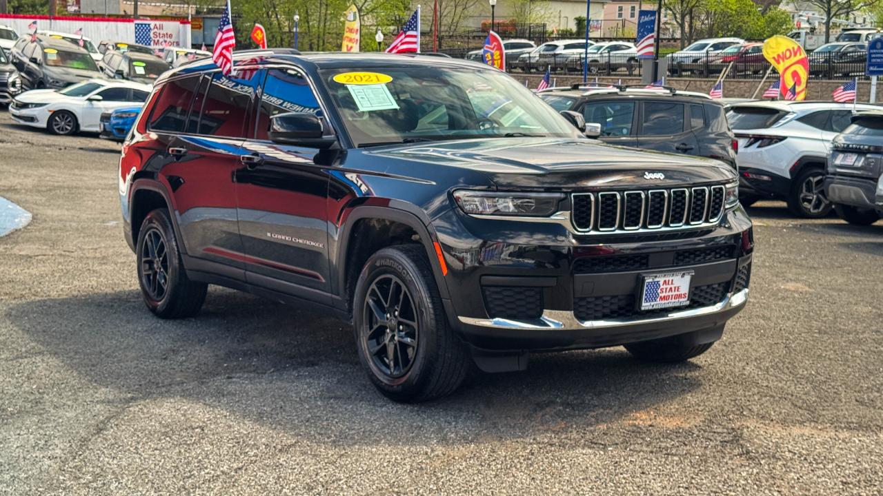 Jeep Grand Cherokee L Laredo 4x4 2021