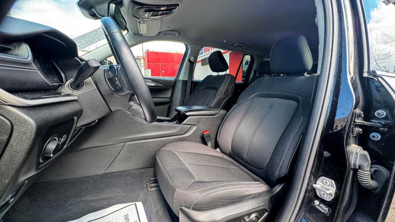 Jeep Grand Cherokee L Laredo 4x4 2021