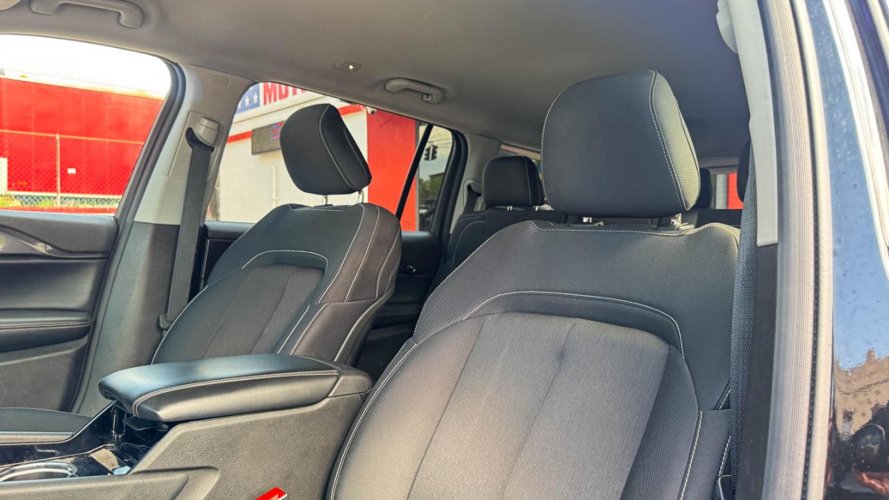 Jeep Grand Cherokee L Laredo 4x4 2021