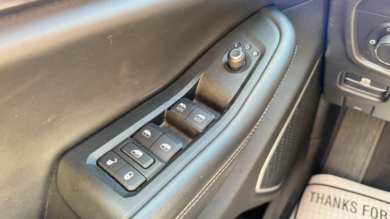 Jeep Grand Cherokee L Laredo 4x4 2021