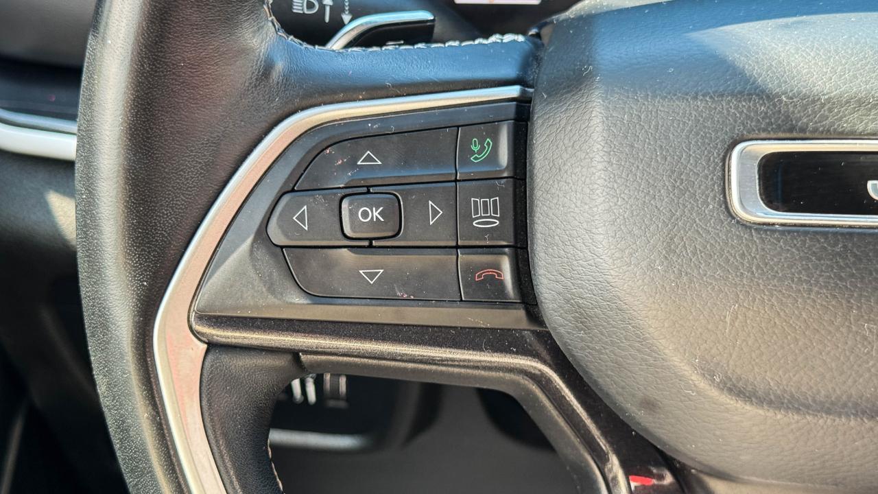 Jeep Grand Cherokee L Laredo 4x4 2021