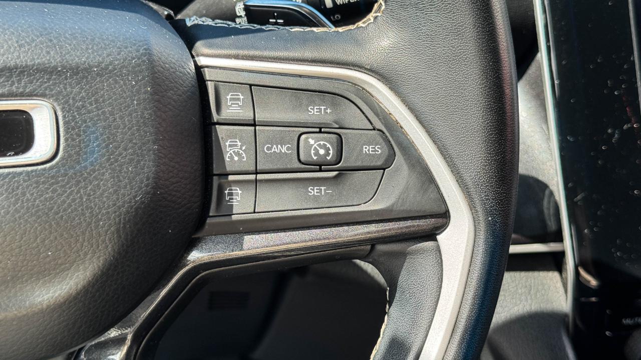 Jeep Grand Cherokee L Laredo 4x4 2021