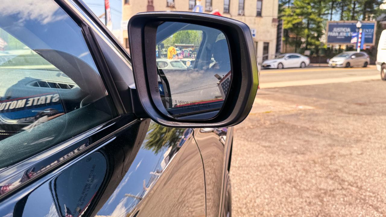 Jeep Grand Cherokee L Laredo 4x4 2021