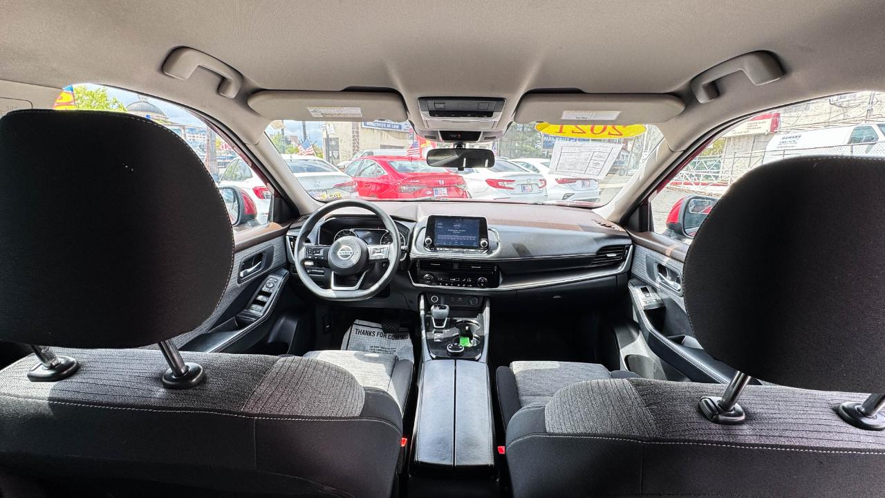 Nissan Rogue AWD SV 2021