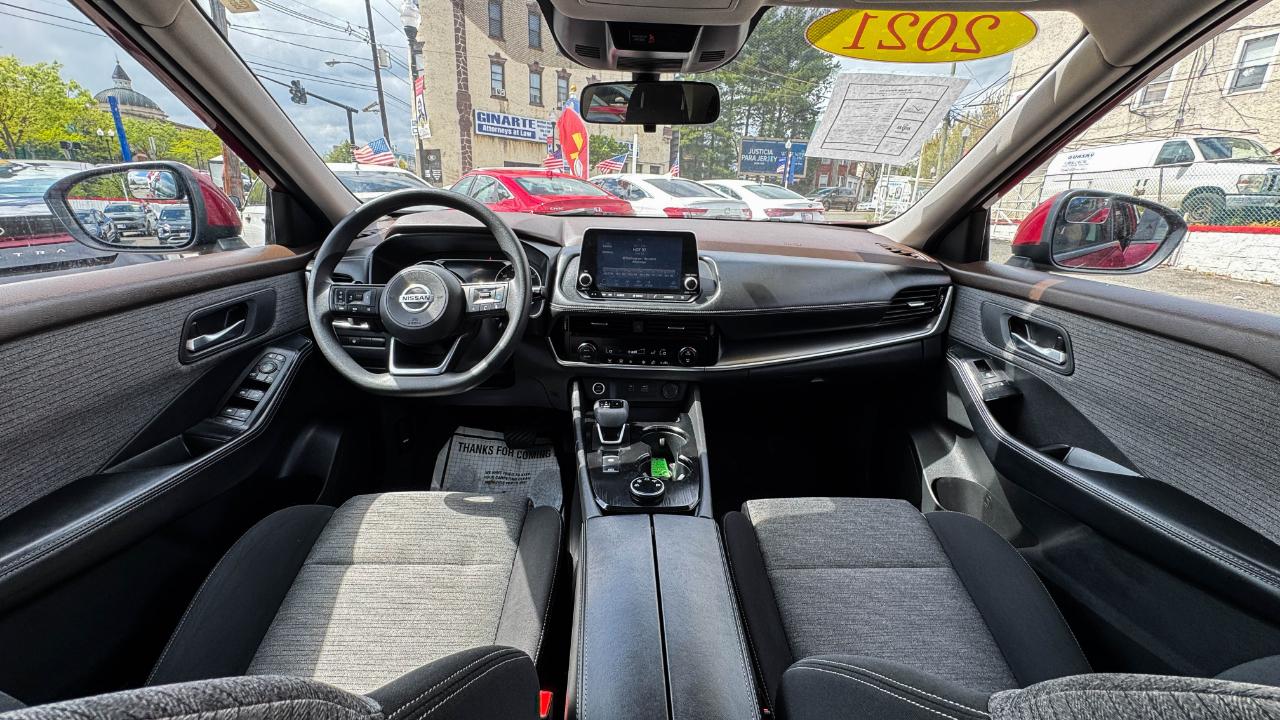 Nissan Rogue AWD SV 2021