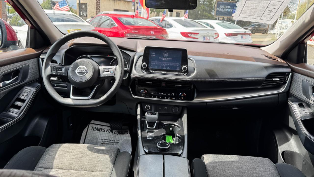 Nissan Rogue AWD SV 2021