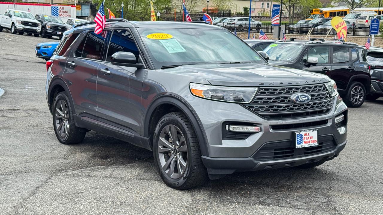 Ford Explorer XLT 4WD 2023