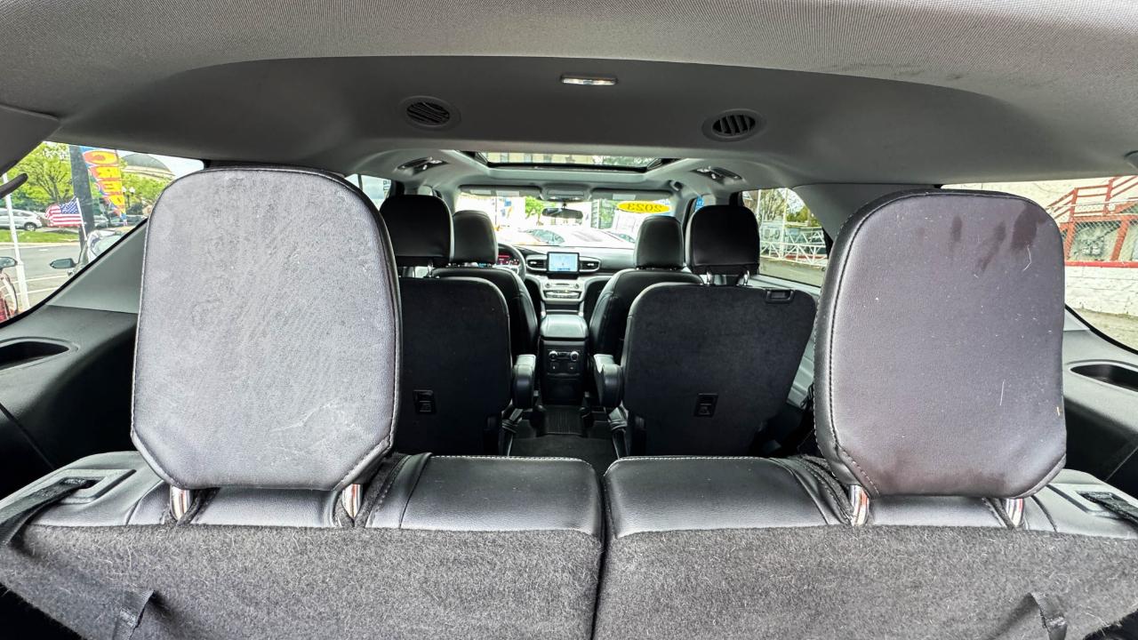 Ford Explorer XLT 4WD 2023