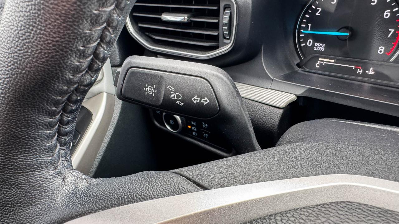 Ford Explorer XLT 4WD 2023