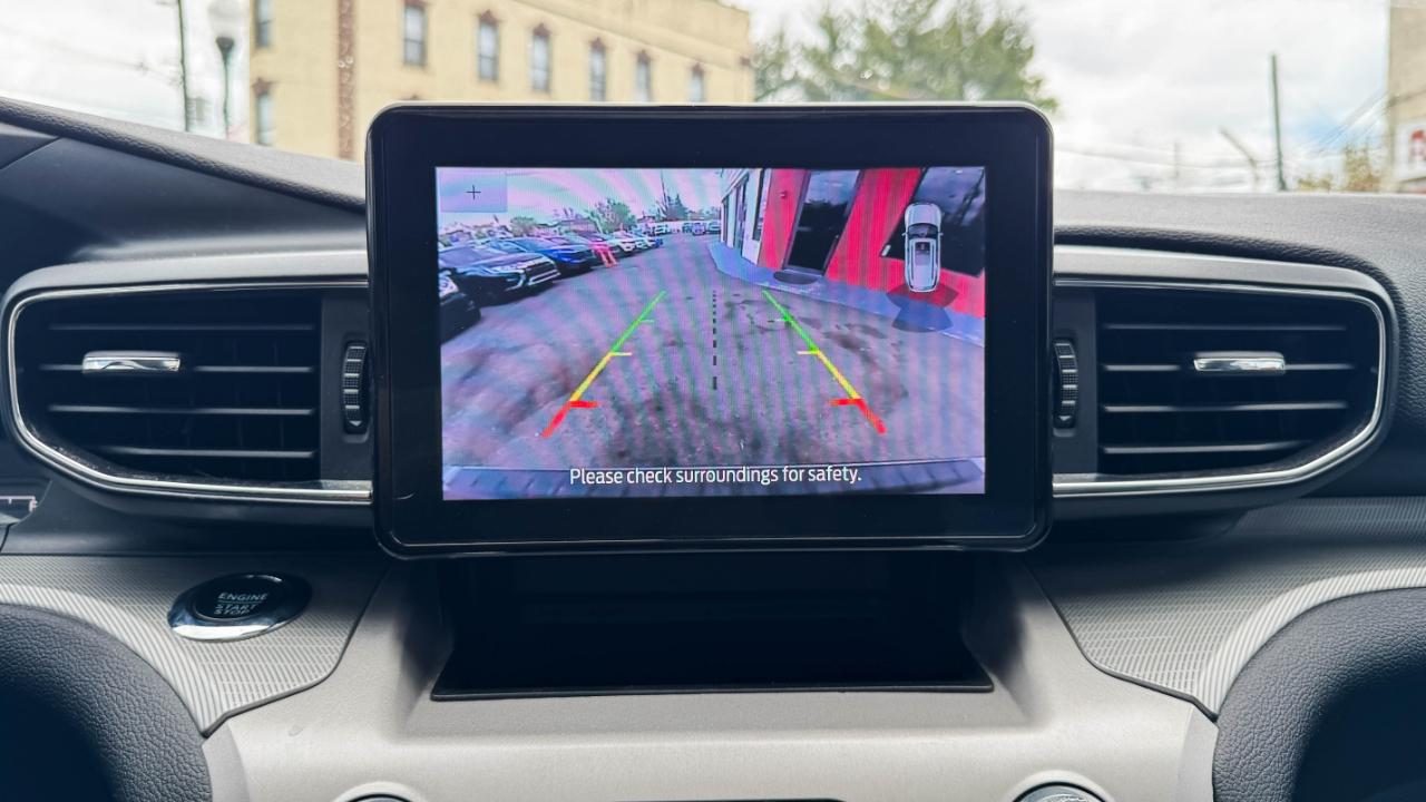 Ford Explorer XLT 4WD 2023